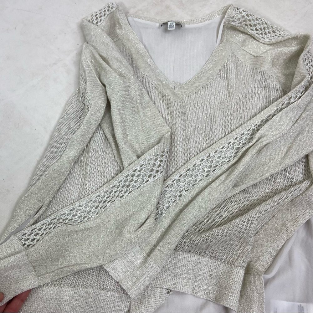 Lucky Brand ecru metallic linen bled crochet sweater shirt ruffle top.Size Large - Picture 10 of 13
